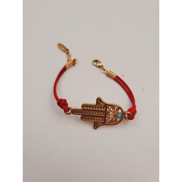 Jewelry red cord with a gold plated charm, cord bracelet with hamsa hand pendant - Picture 4 of 10